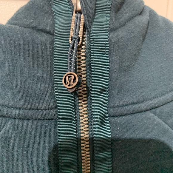 Lululemon Scuba Zip Up Hoodie - Picture 3 of 5
